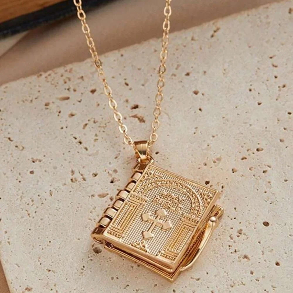 CROSS NECKLACE - Picture 5 of 5